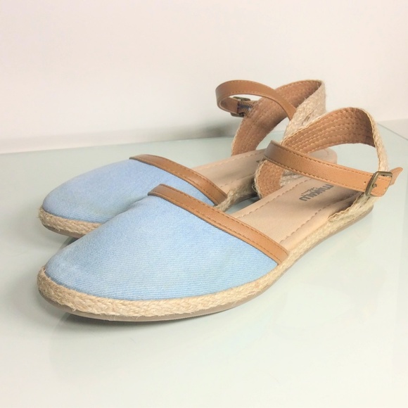 Makalu Shoes - Sold elsewhere  🌴